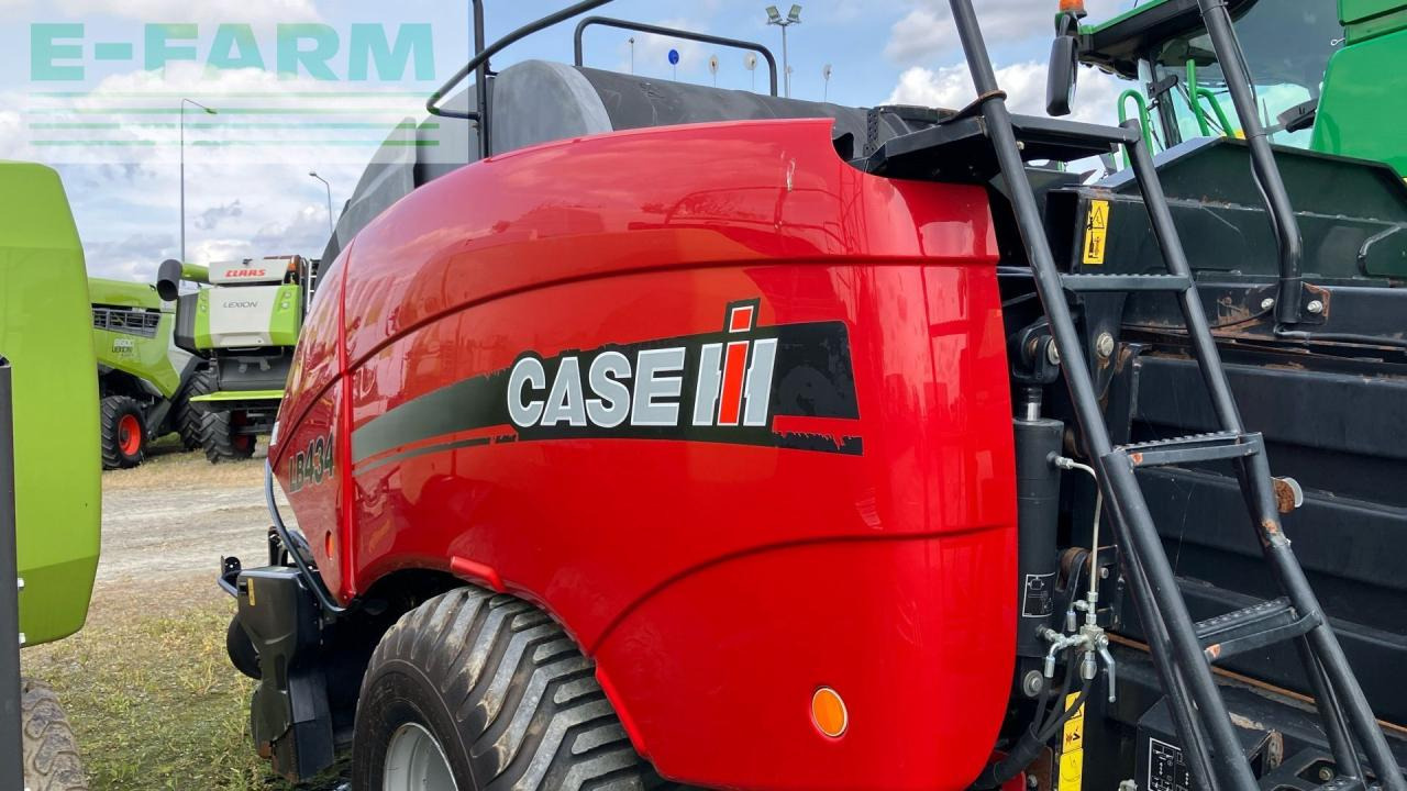Case-IH LB434 - Square baler: picture 2 Case-IH LB434 - Square baler: picture 2