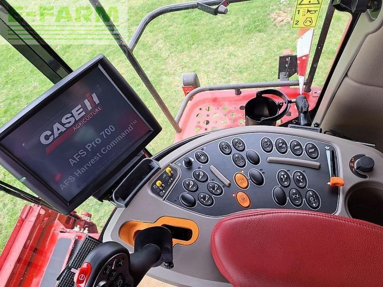 Combine harvester Case-IH axial flow 8250 sts: picture 22 Combine harvester Case-IH axial flow 8250 sts: picture 22