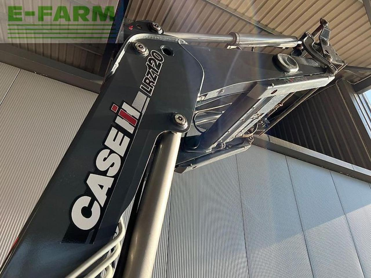 Farm tractor Case-IH farmall 95 u: picture 8