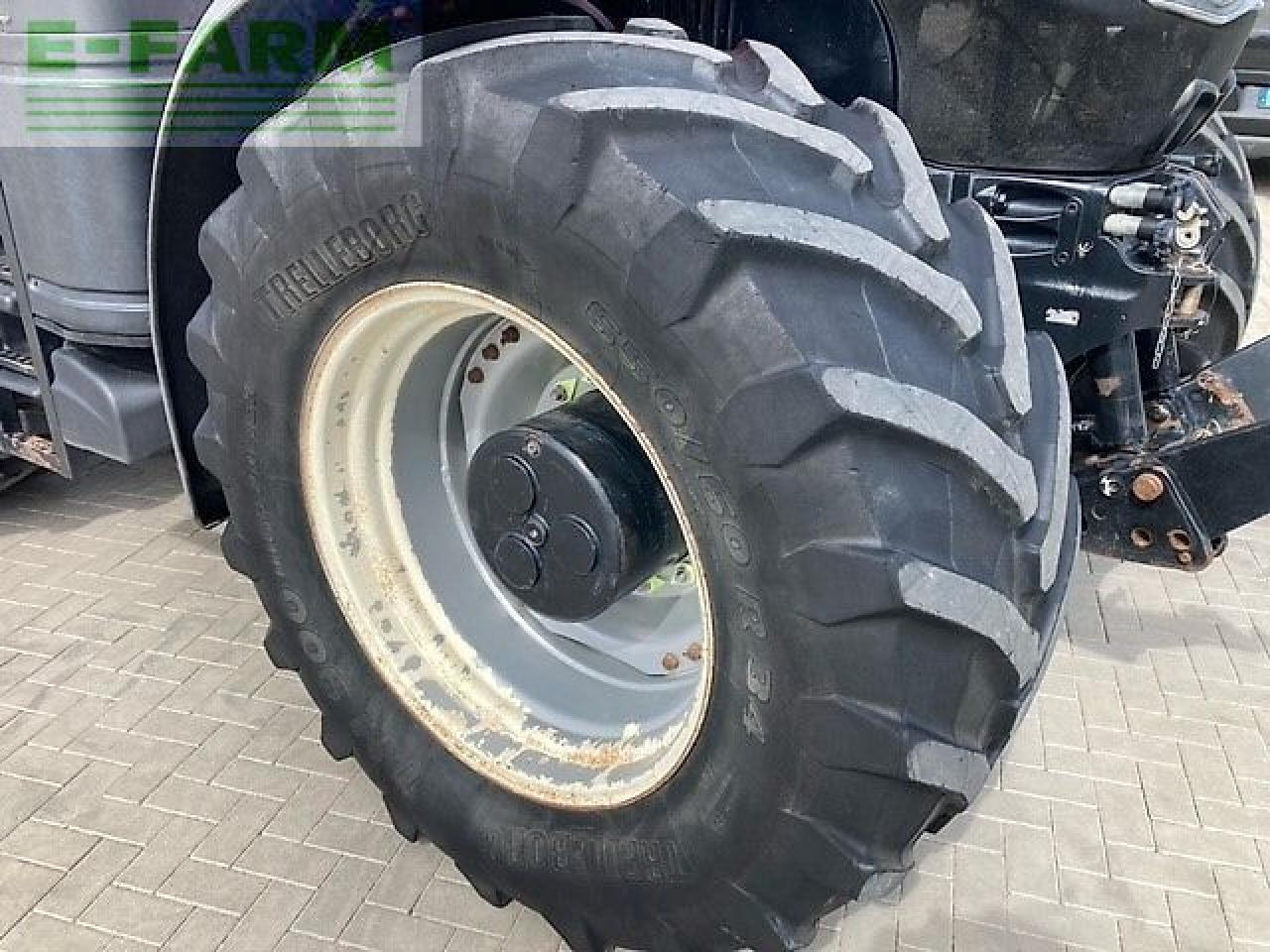 Farm tractor Case-IH optum 270 cvx CVX: picture 6