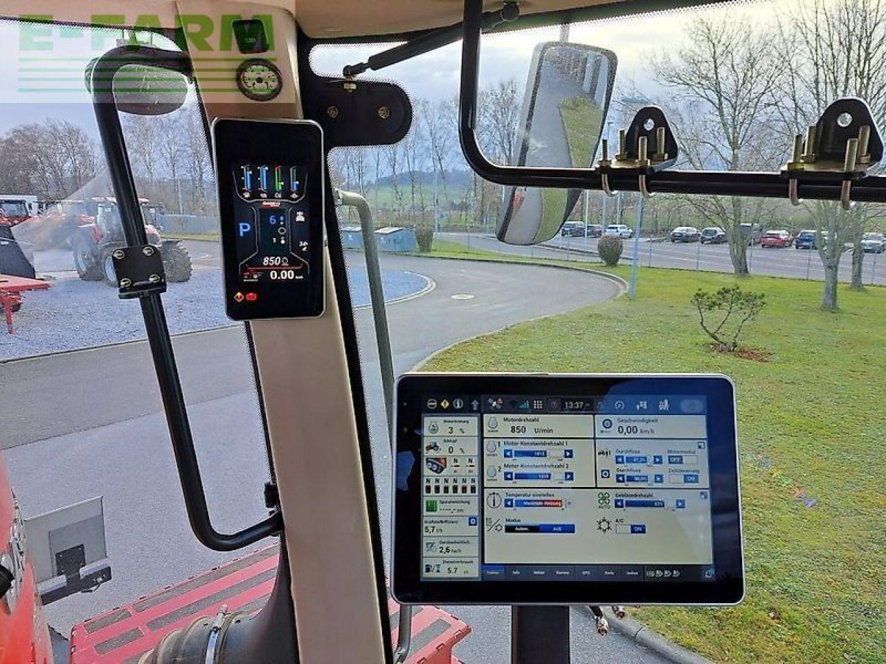 Farm tractor Case-IH quadtrac 580: picture 16