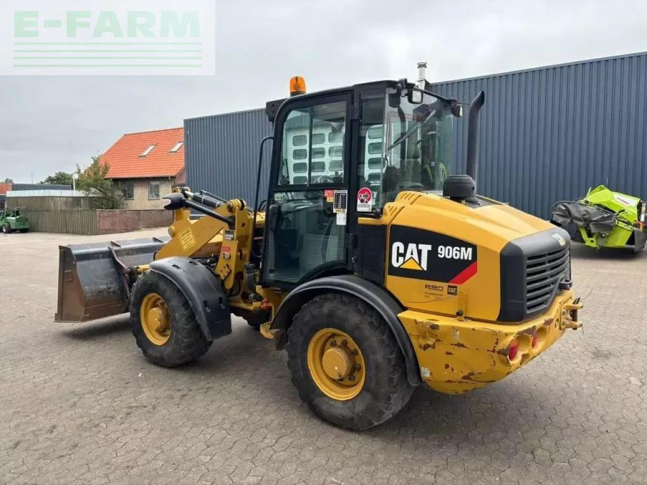Caterpillar 906 m - Mini excavator: picture 2 Caterpillar 906 m - Mini excavator: picture 2
