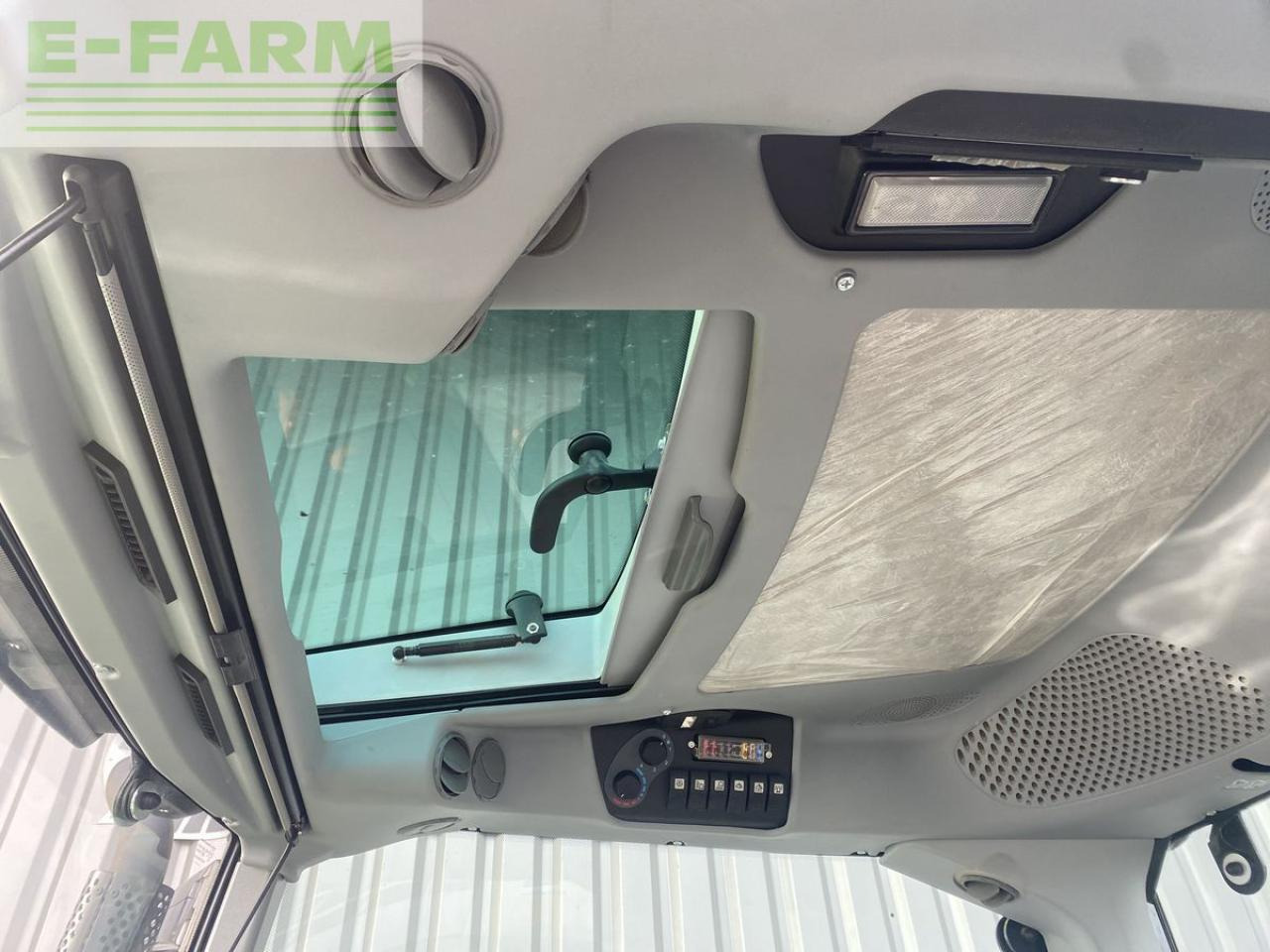 Deutz-Fahr 5090.4 d - Farm tractor: picture 5 Deutz-Fahr 5090.4 d - Farm tractor: picture 5