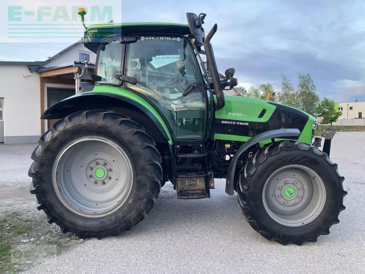 Deutz-Fahr 5120 ttv dt premium plus TTV - Farm tractor: picture 5 Deutz-Fahr 5120 ttv dt premium plus TTV - Farm tractor: picture 5