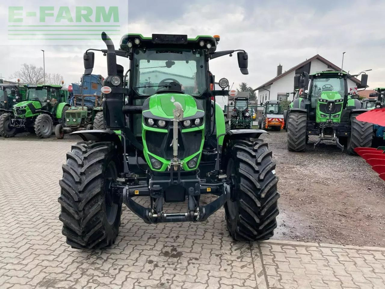 Deutz-Fahr 6115c rv-shift - Farm tractor: picture 4 Deutz-Fahr 6115c rv-shift - Farm tractor: picture 4