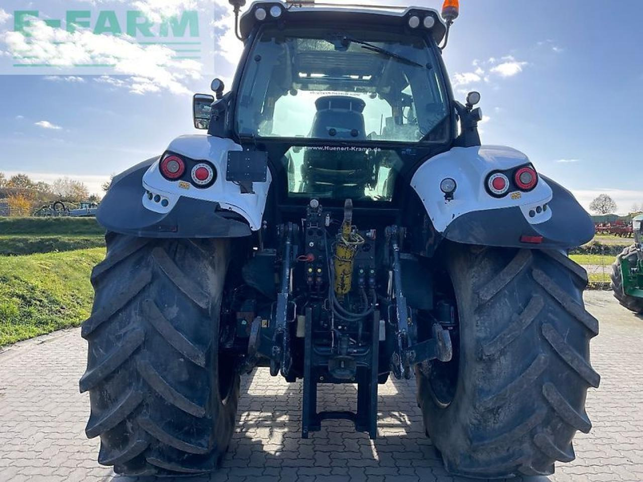 Deutz-Fahr 6215 agrotron ttv - Farm tractor: picture 4 Deutz-Fahr 6215 agrotron ttv - Farm tractor: picture 4