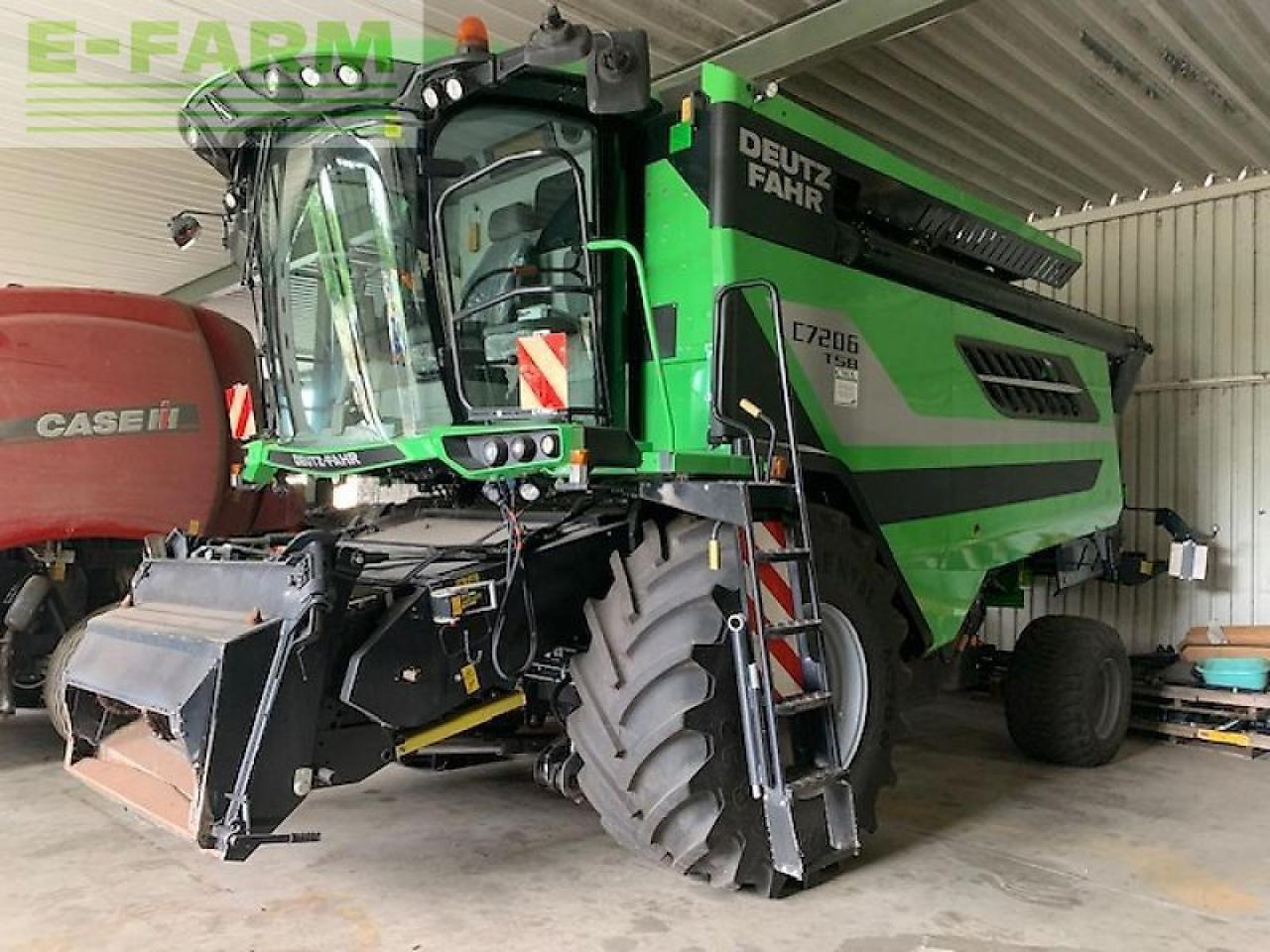 Deutz-Fahr 7206 tsb - Combine harvester: picture 1 Deutz-Fahr 7206 tsb - Combine harvester: picture 1