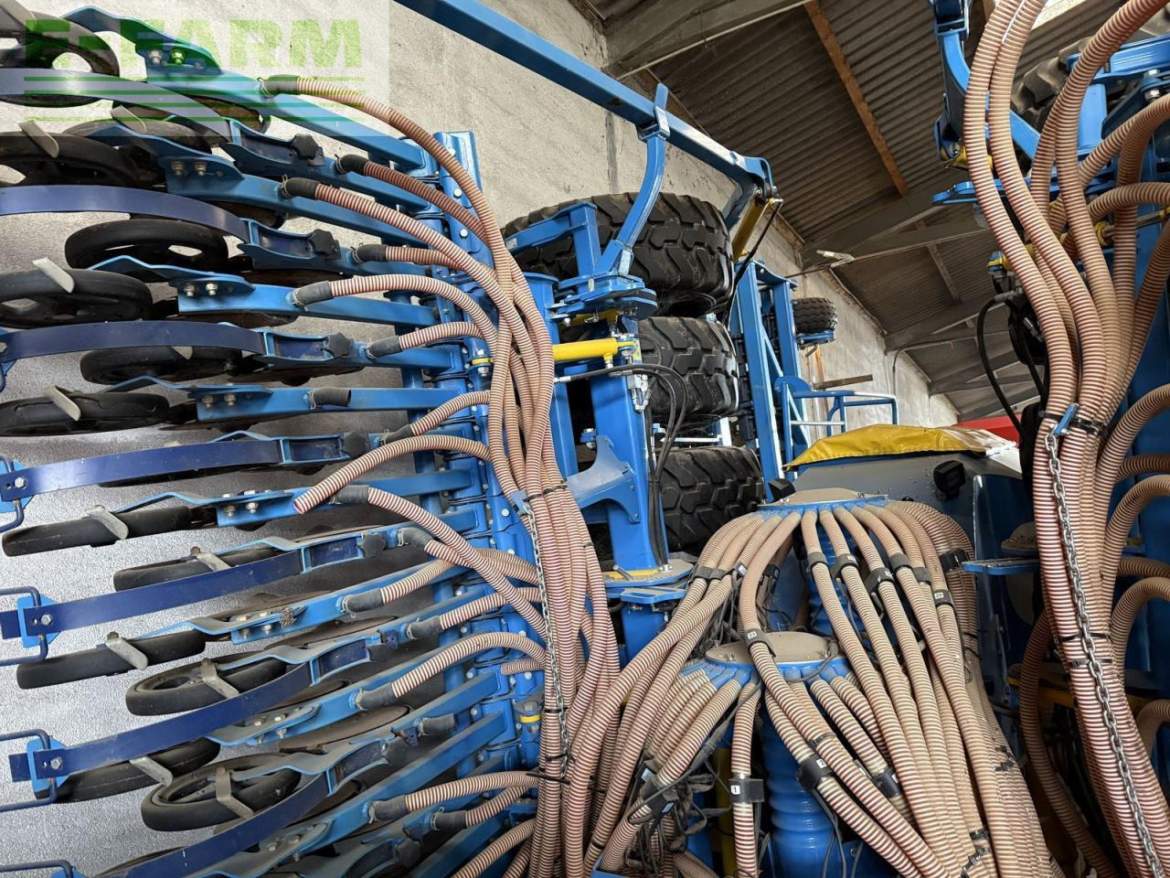 Farmet falcon 8 - Seed drill: picture 2 Farmet falcon 8 - Seed drill: picture 2