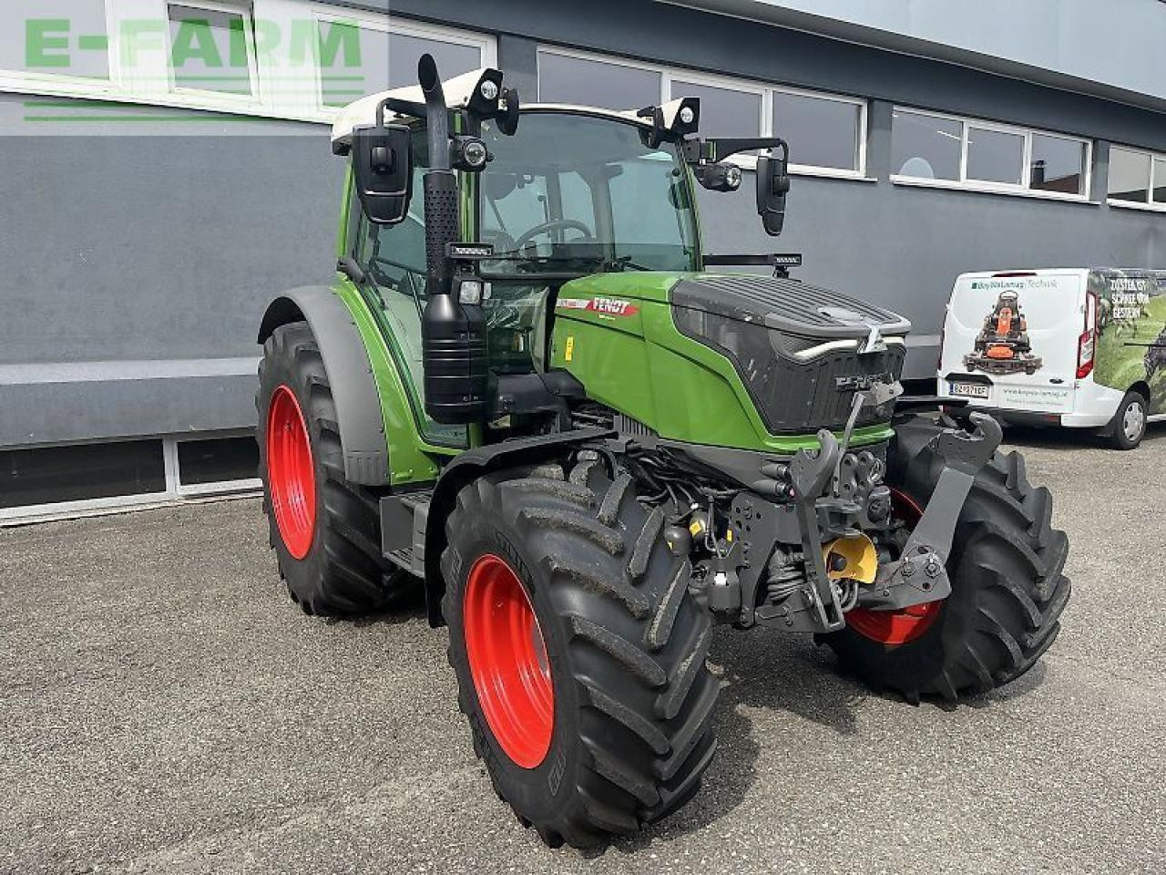 Fendt 211 s vario gen3 power setting 2 - Farm tractor: picture 4 Fendt 211 s vario gen3 power setting 2 - Farm tractor: picture 4