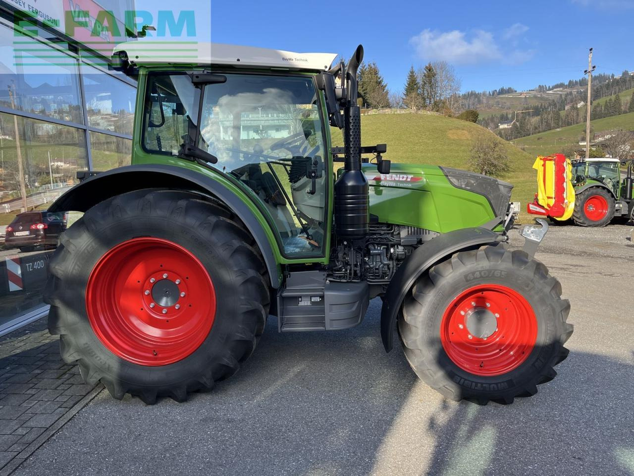 Fendt 211 s vario gen3 power setting 2 - Farm tractor: picture 5 Fendt 211 s vario gen3 power setting 2 - Farm tractor: picture 5