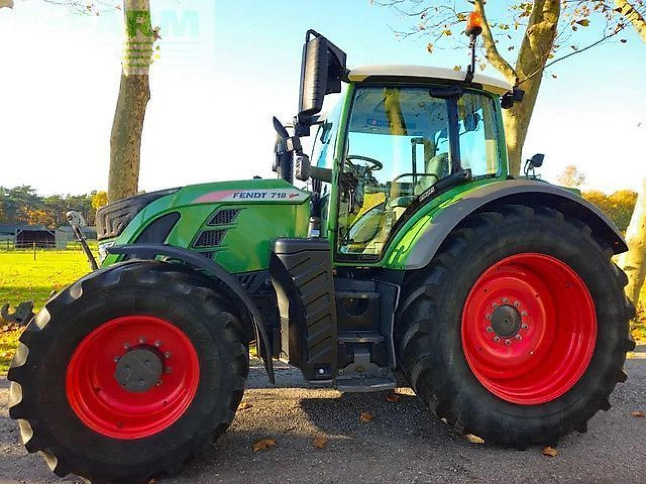 Fendt 718 s4 profi version mit 2 bremspedalen ( 716 720 722 724 ) - Farm tractor: picture 5 Fendt 718 s4 profi version mit 2 bremspedalen ( 716 720 722 724 ) - Farm tractor: picture 5