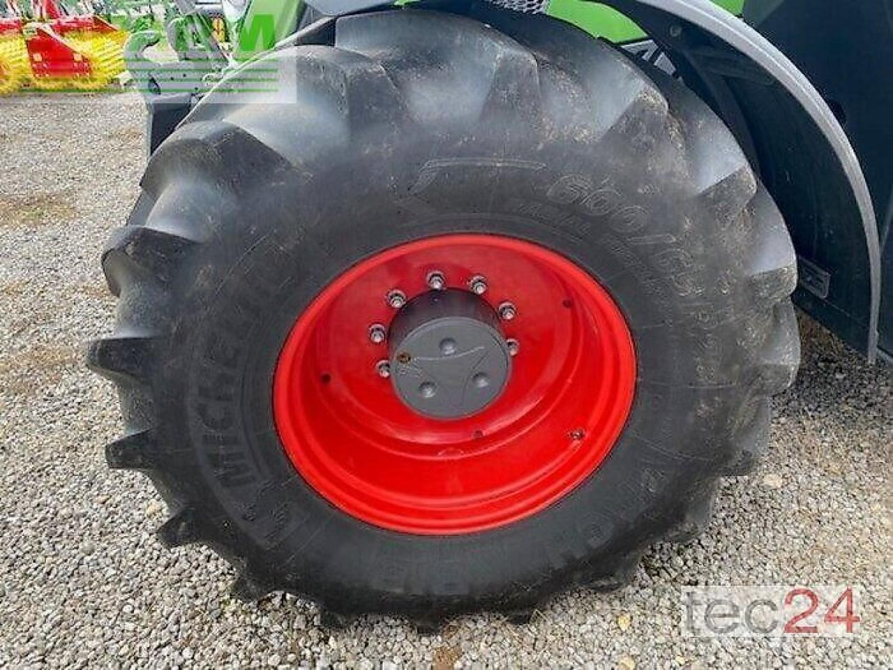 Farm tractor Fendt 724 gen 6: picture 9