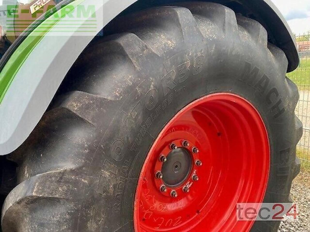 Farm tractor Fendt 724 gen 6: picture 8