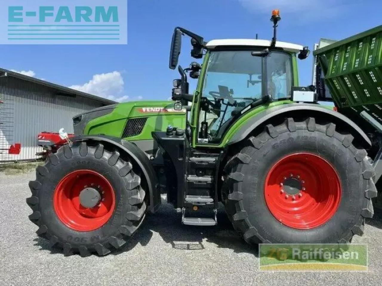 Fendt 724 gen.7 - Farm tractor: picture 3 Fendt 724 gen.7 - Farm tractor: picture 3