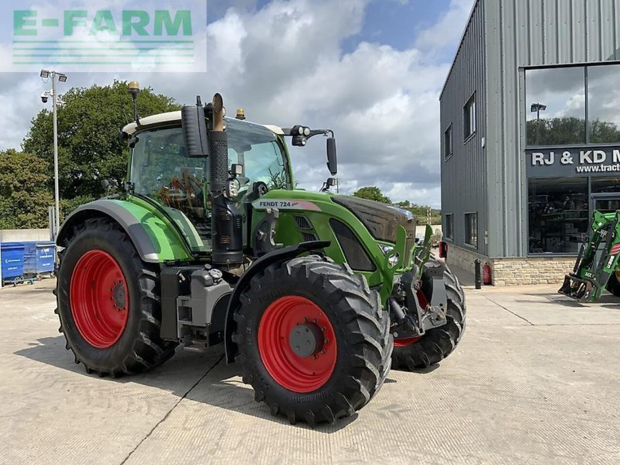 Fendt 724 profi plus tractor (st23447) - Farm tractor: picture 2 Fendt 724 profi plus tractor (st23447) - Farm tractor: picture 2