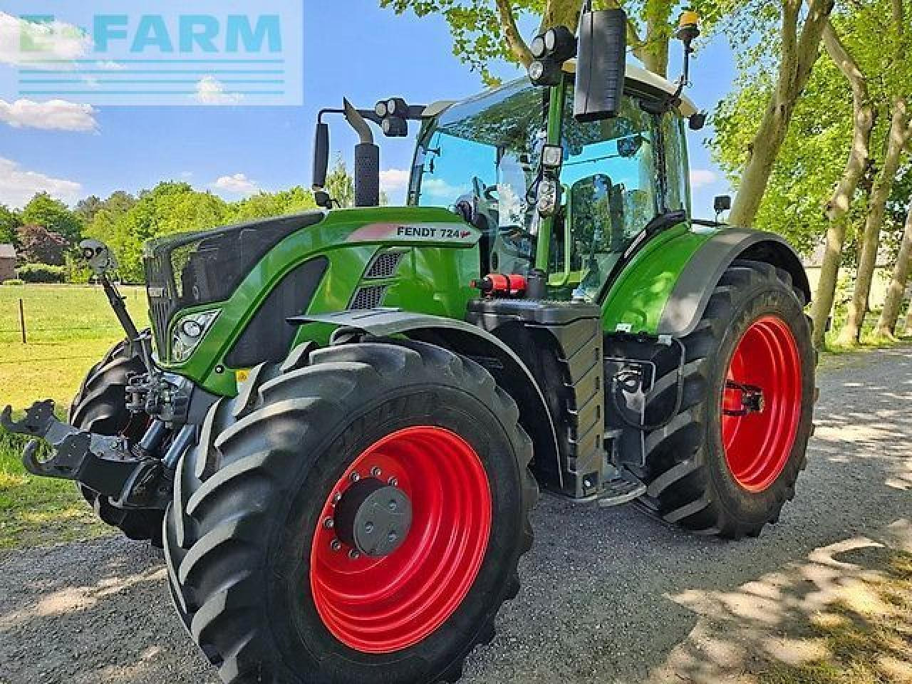 Fendt 724 s4 profi plus (718 720 722 ) - Farm tractor: picture 1 Fendt 724 s4 profi plus (718 720 722 ) - Farm tractor: picture 1