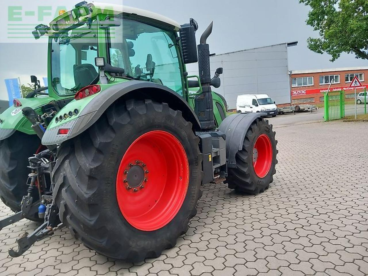 Fendt 724 s4 profiplus - Farm tractor: picture 3 Fendt 724 s4 profiplus - Farm tractor: picture 3