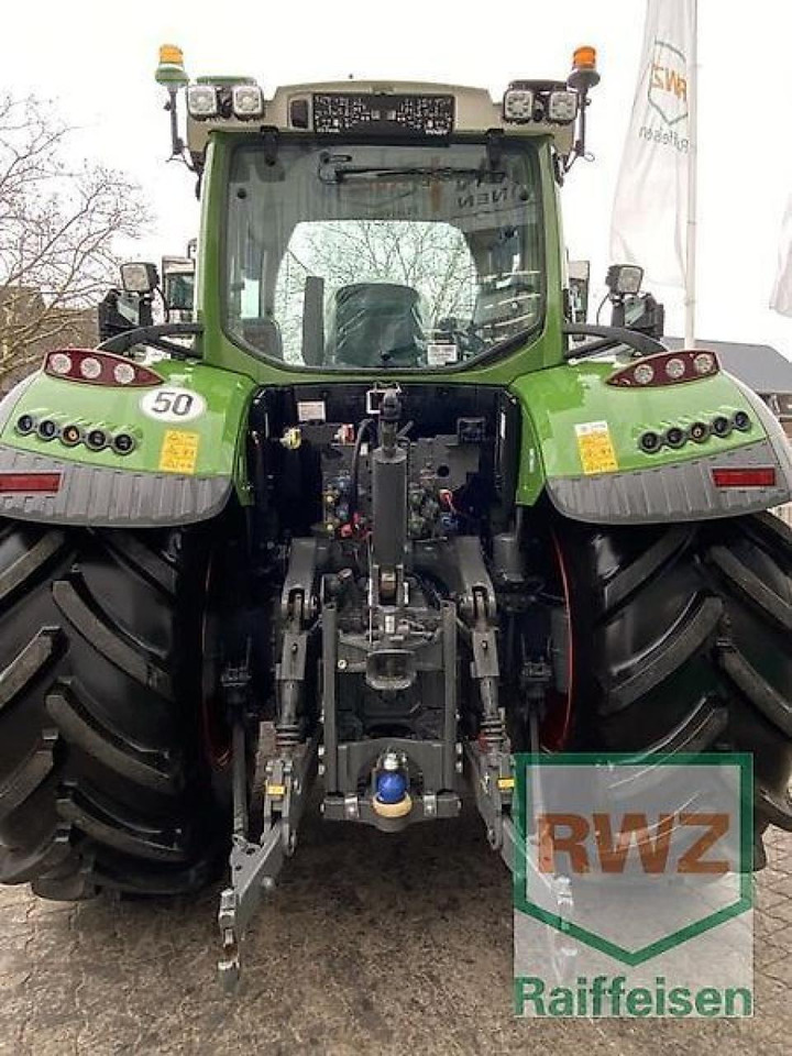 Fendt 724 vario gen6 - Farm tractor: picture 5 Fendt 724 vario gen6 - Farm tractor: picture 5