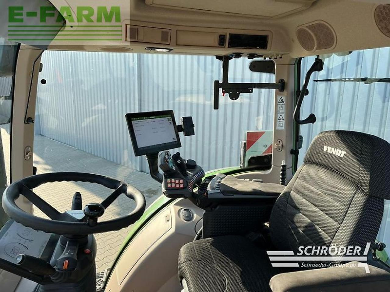 Farm tractor Fendt 724 vario gen6 profi plus ProfiPlus: picture 8