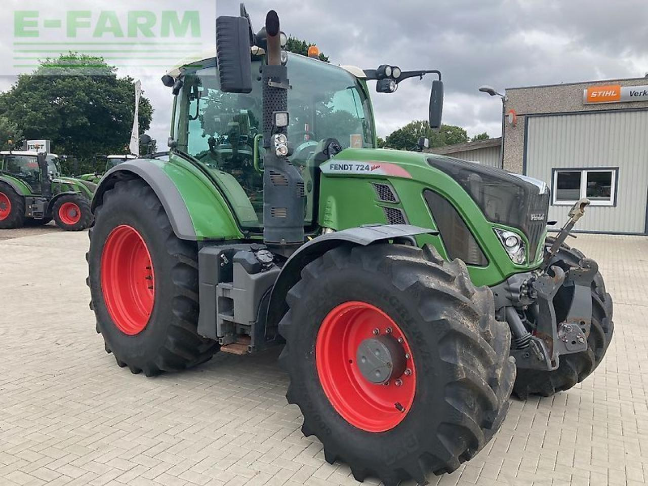 Fendt 724 vario s4 - Farm tractor: picture 2 Fendt 724 vario s4 - Farm tractor: picture 2