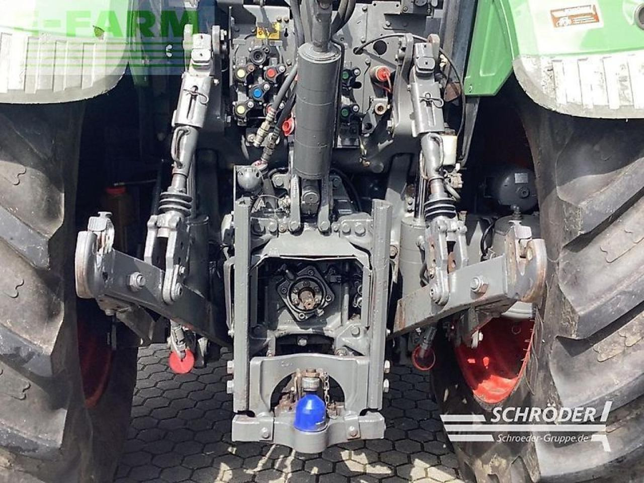 Fendt 724 vario scr profi plus ProfiPlus - Farm tractor: picture 3 Fendt 724 vario scr profi plus ProfiPlus - Farm tractor: picture 3