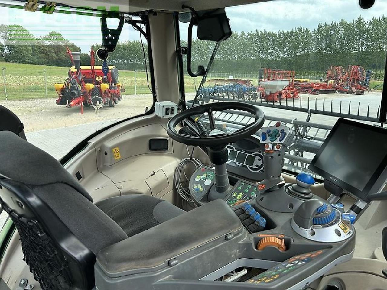 Fendt 828 vario scr - Farm tractor: picture 3 Fendt 828 vario scr - Farm tractor: picture 3