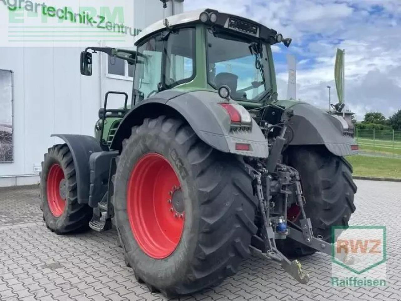 Fendt 924 vario - Farm tractor: picture 4 Fendt 924 vario - Farm tractor: picture 4