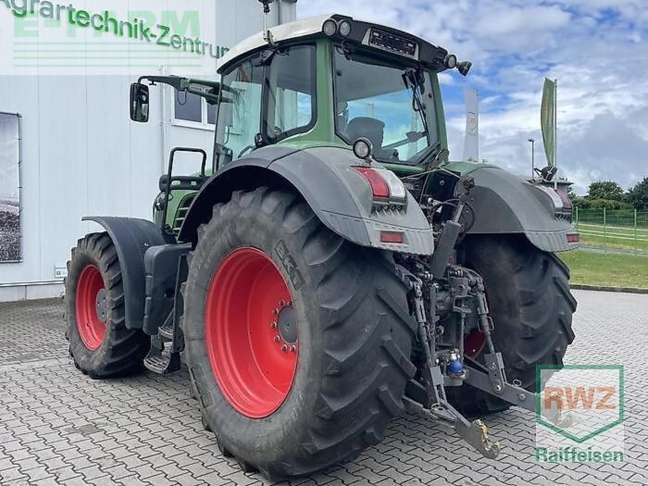 Fendt 924 vario - Farm tractor: picture 4 Fendt 924 vario - Farm tractor: picture 4
