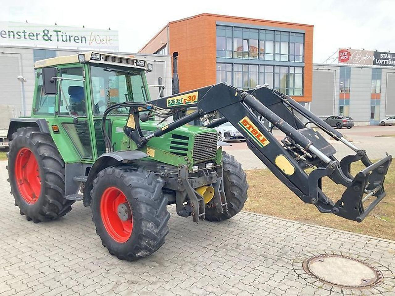 Fendt farmer 308 lsa - Farm tractor: picture 3 Fendt farmer 308 lsa - Farm tractor: picture 3