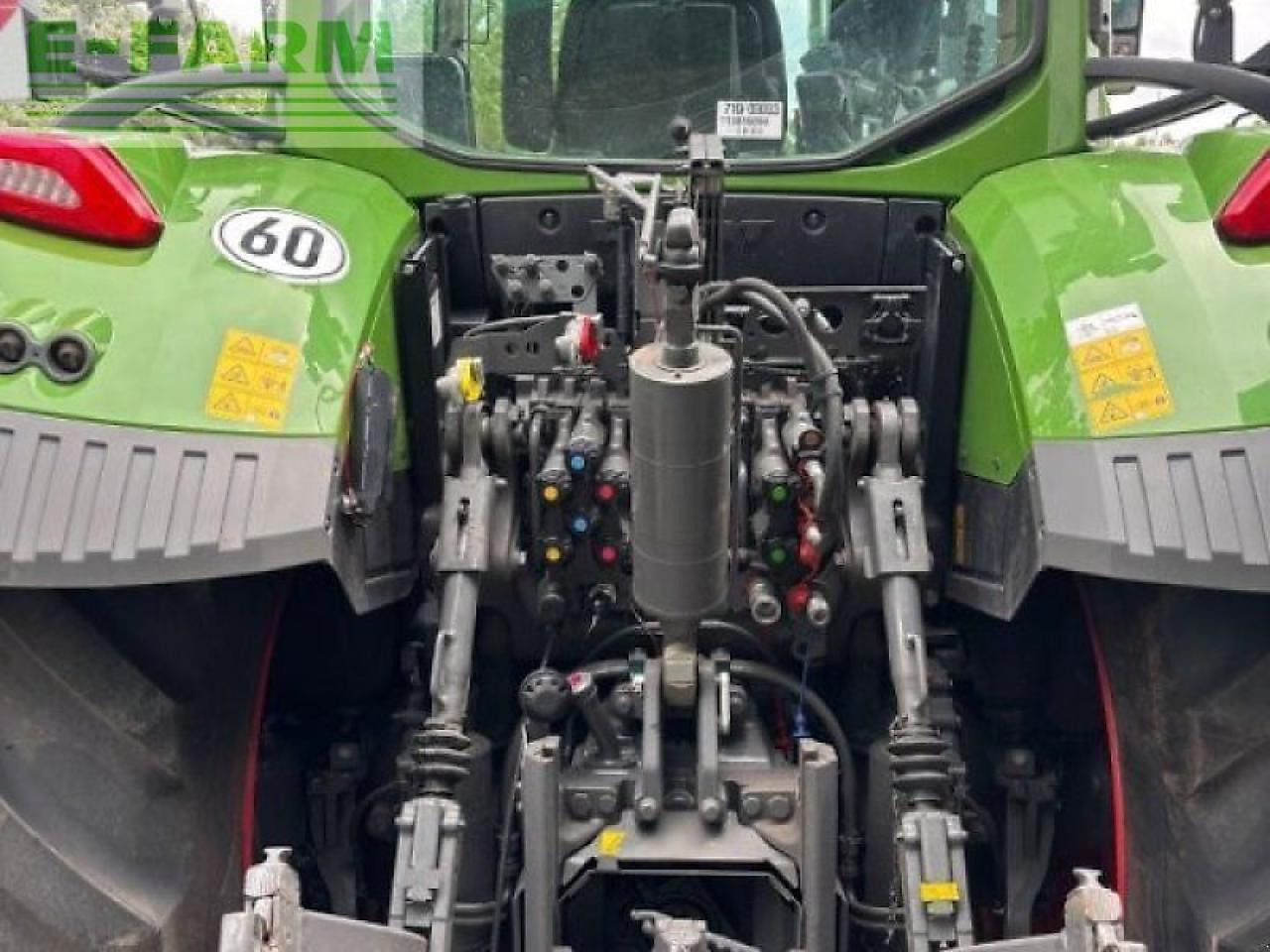 Fendt vario 728 gen 7 profiplus setting 2 + rtk + cargo 6x100 ProfiPlus - Farm tractor: picture 3 Fendt vario 728 gen 7 profiplus setting 2 + rtk + cargo 6x100 ProfiPlus - Farm tractor: picture 3