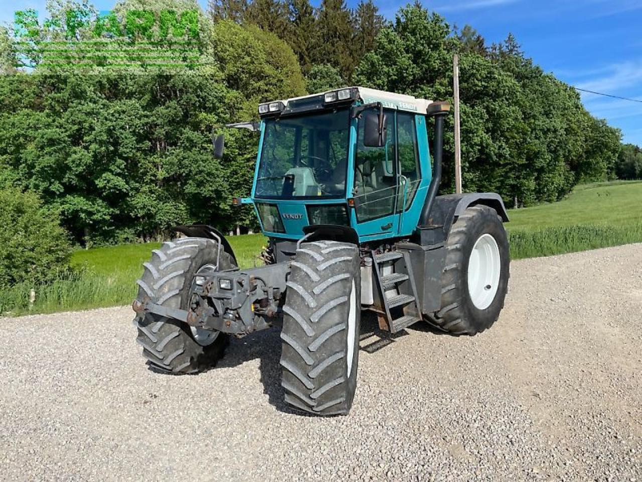 Fendt xylon 520 - Farm tractor: picture 1 Fendt xylon 520 - Farm tractor: picture 1