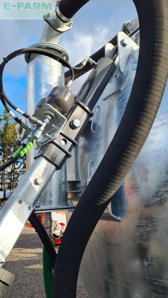 Fliegl vfm 10600 tandem - Slurry tanker: picture 4 Fliegl vfm 10600 tandem - Slurry tanker: picture 4