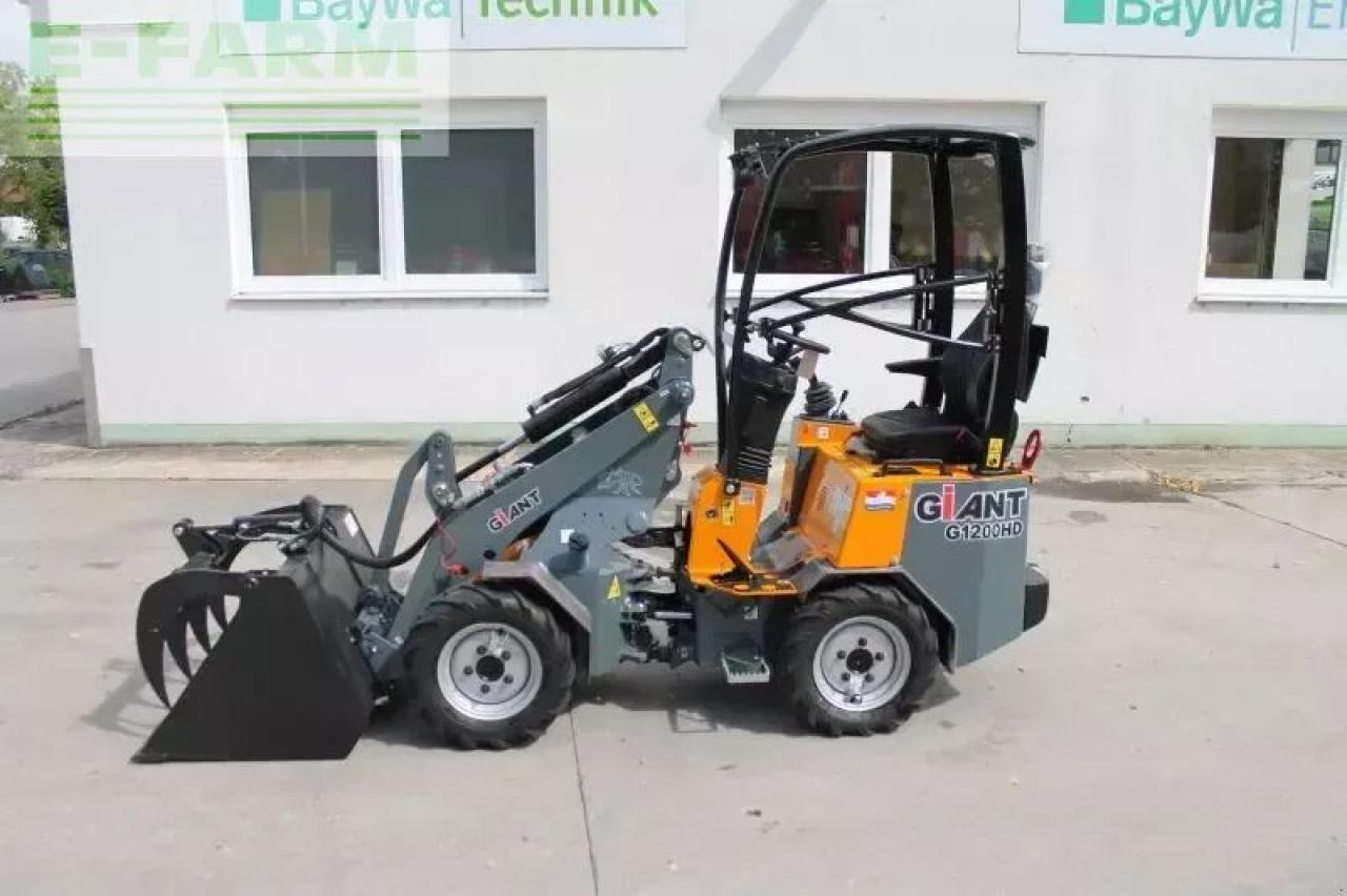 Giant g 1200 - Mini excavator: picture 2 Giant g 1200 - Mini excavator: picture 2