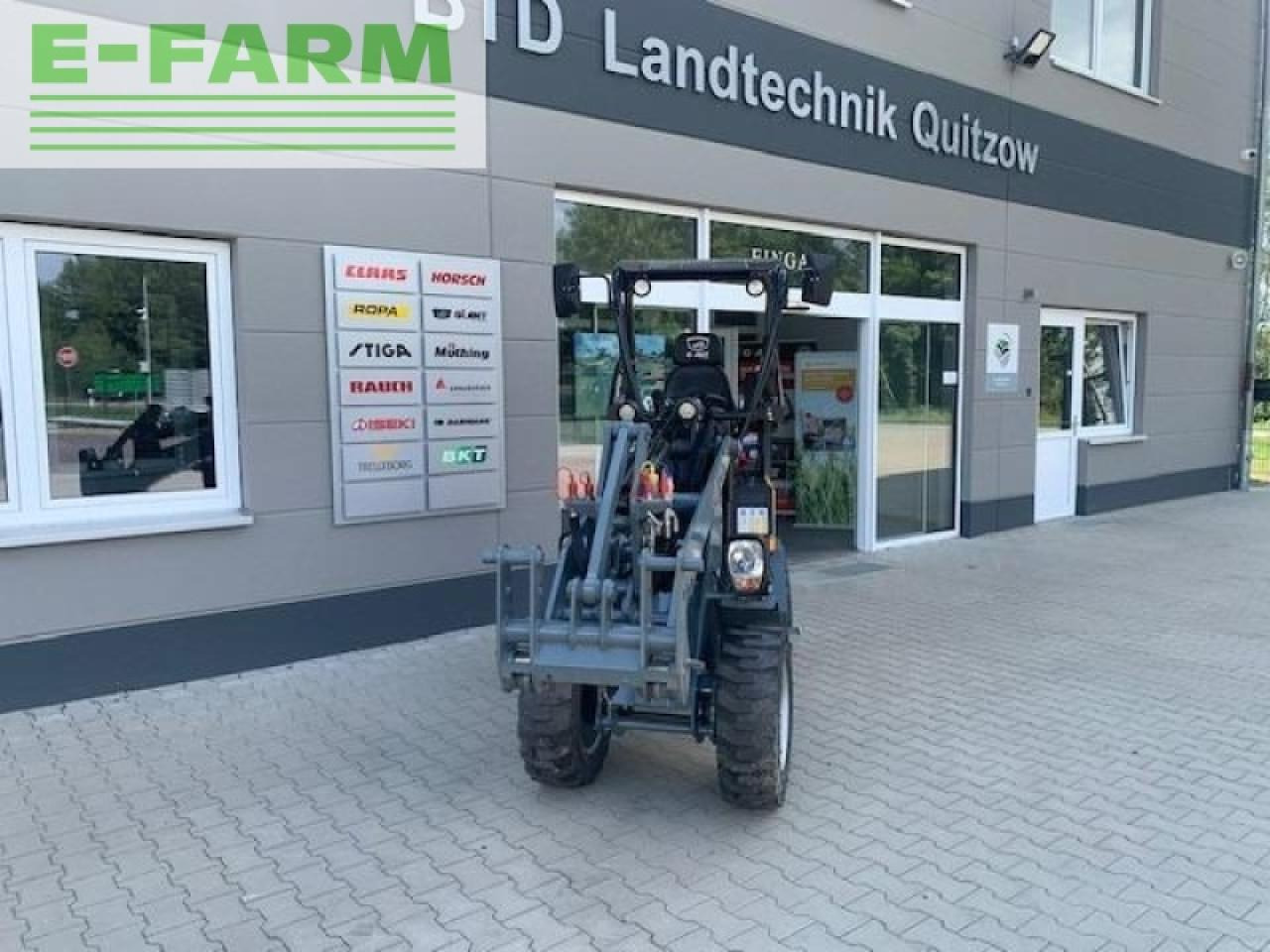 Giant g1500 - Compact loader: picture 1 Giant g1500 - Compact loader: picture 1