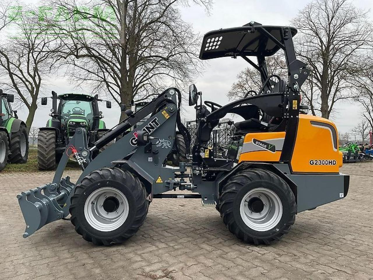 Giant g2300 hd - Mini excavator: picture 1 Giant g2300 hd - Mini excavator: picture 1