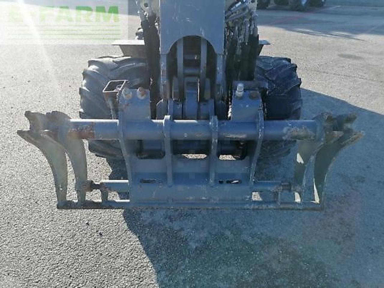 Giant g3500 - Mini excavator: picture 5 Giant g3500 - Mini excavator: picture 5