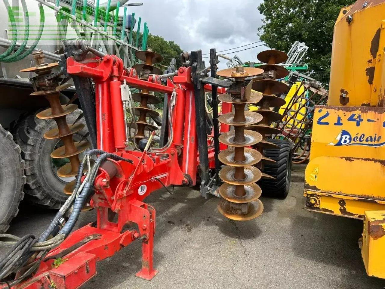 Gregoire Besson acerox32d - Disc harrow: picture 1 Gregoire Besson acerox32d - Disc harrow: picture 1