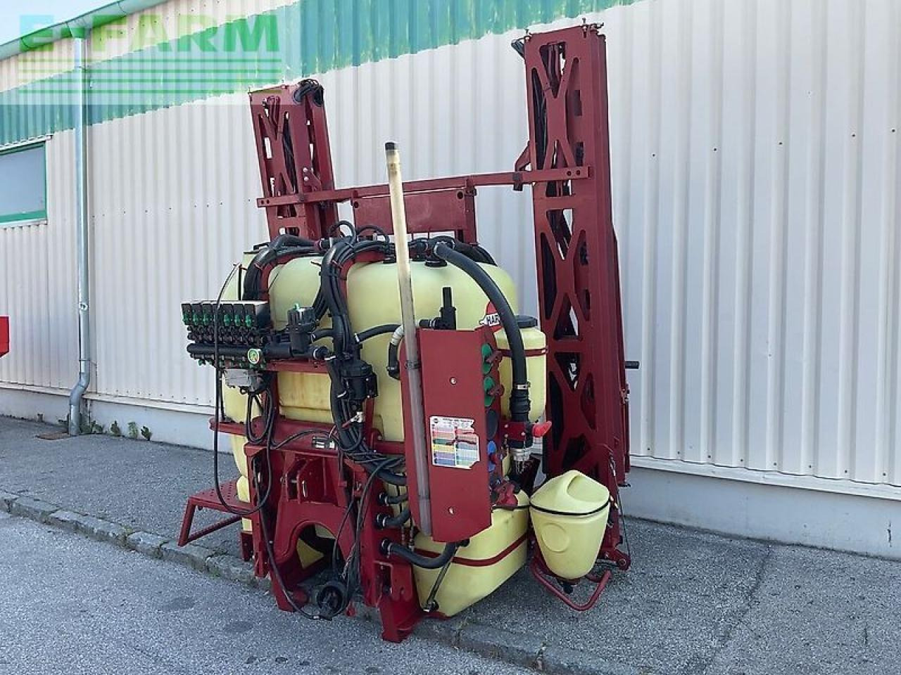 Hardi master plus 1500 - Trailed sprayer: picture 1 Hardi master plus 1500 - Trailed sprayer: picture 1