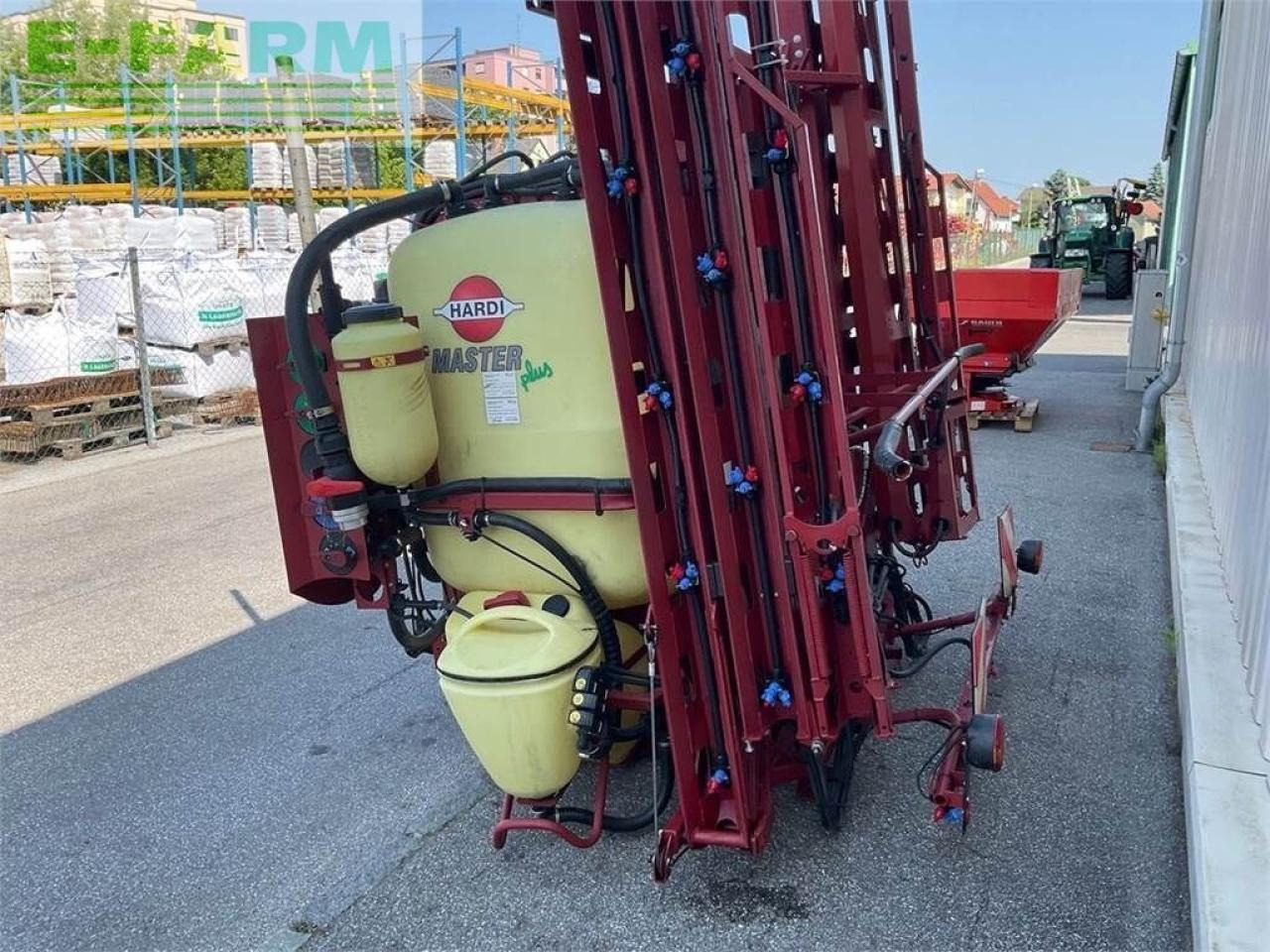 Hardi master plus 1500 - Trailed sprayer: picture 4 Hardi master plus 1500 - Trailed sprayer: picture 4