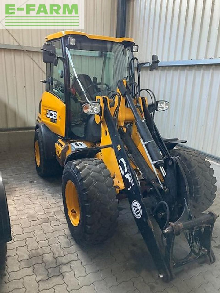 JCB 407 - Mini excavator: picture 1 JCB 407 - Mini excavator: picture 1