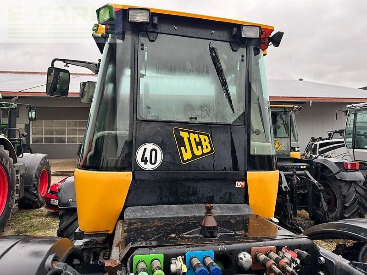 JCB fastrac 2115 / 4ws - Farm tractor: picture 4 JCB fastrac 2115 / 4ws - Farm tractor: picture 4