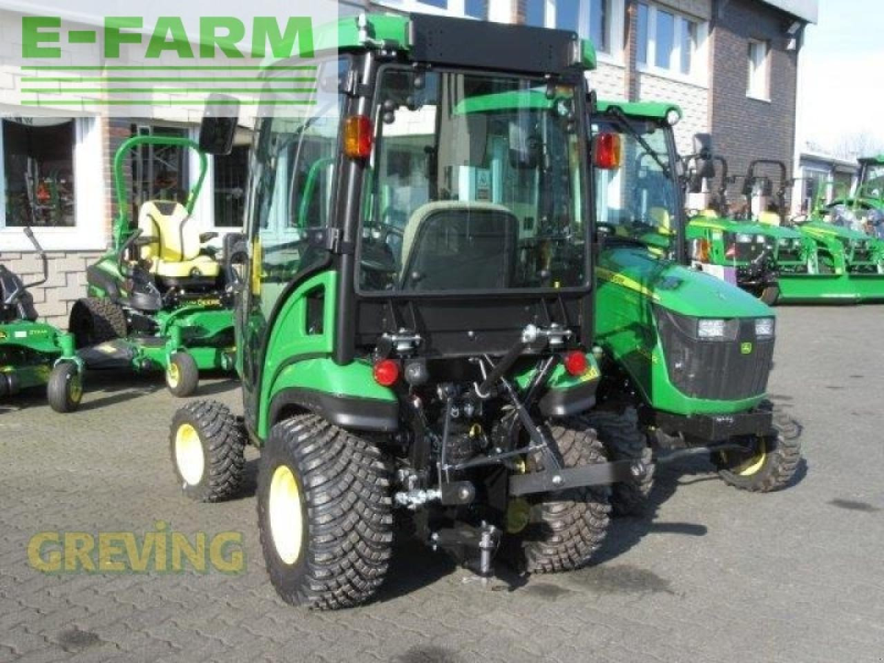 John Deere 1026r kab - Farm tractor: picture 4 John Deere 1026r kab - Farm tractor: picture 4