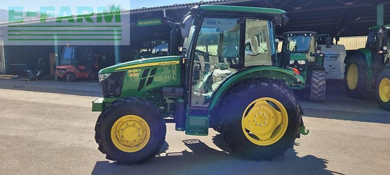 John Deere 5058e - Farm tractor: picture 4 John Deere 5058e - Farm tractor: picture 4
