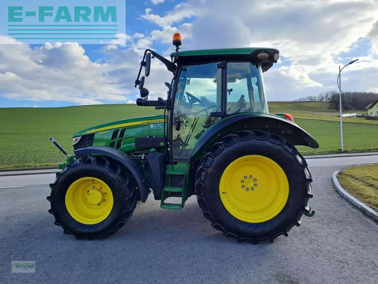 John Deere 5090r - Farm tractor: picture 5 John Deere 5090r - Farm tractor: picture 5