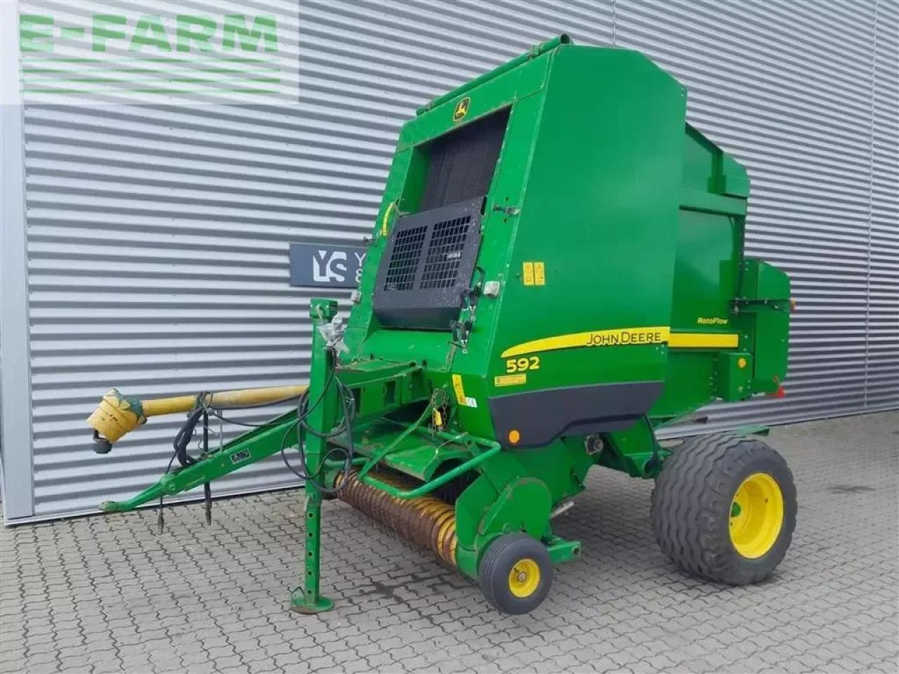 John Deere 592 - Square baler: picture 2 John Deere 592 - Square baler: picture 2
