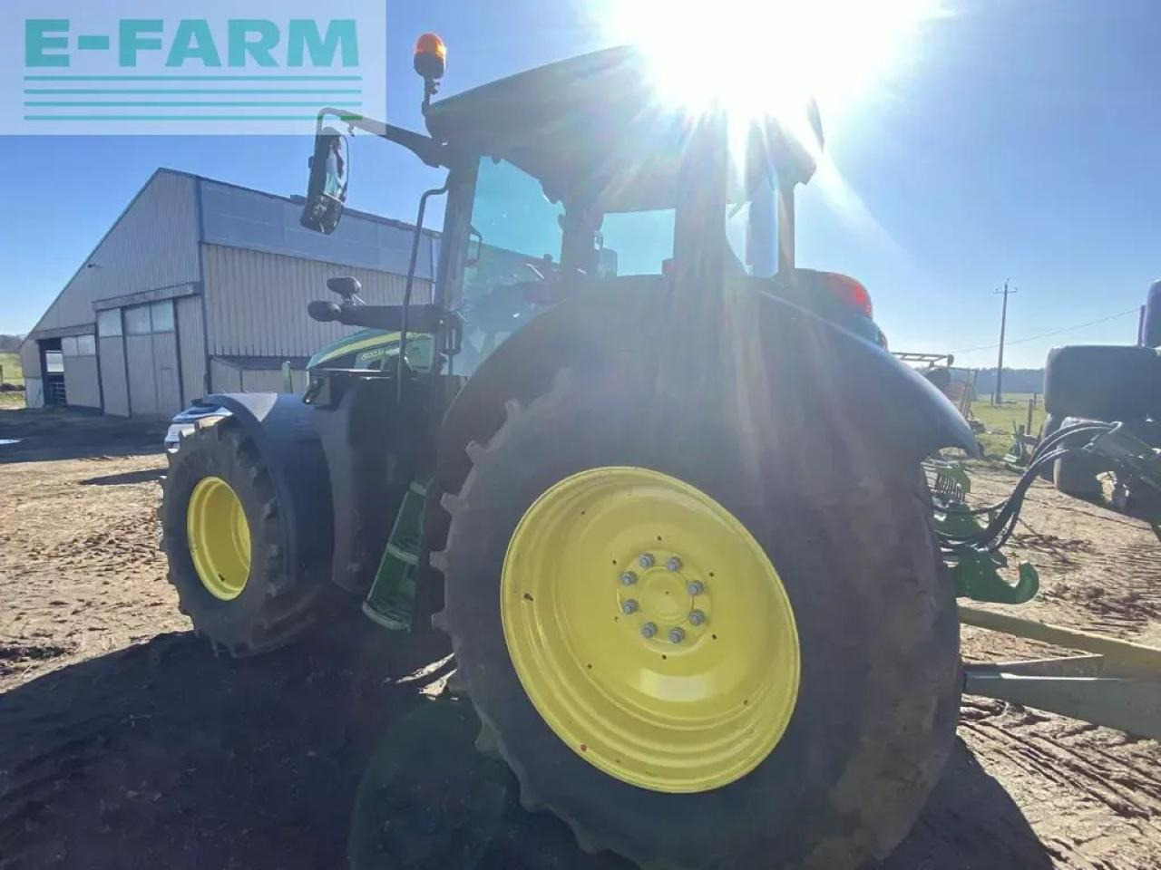 John Deere 6120 m command quad - Farm tractor: picture 4 John Deere 6120 m command quad - Farm tractor: picture 4