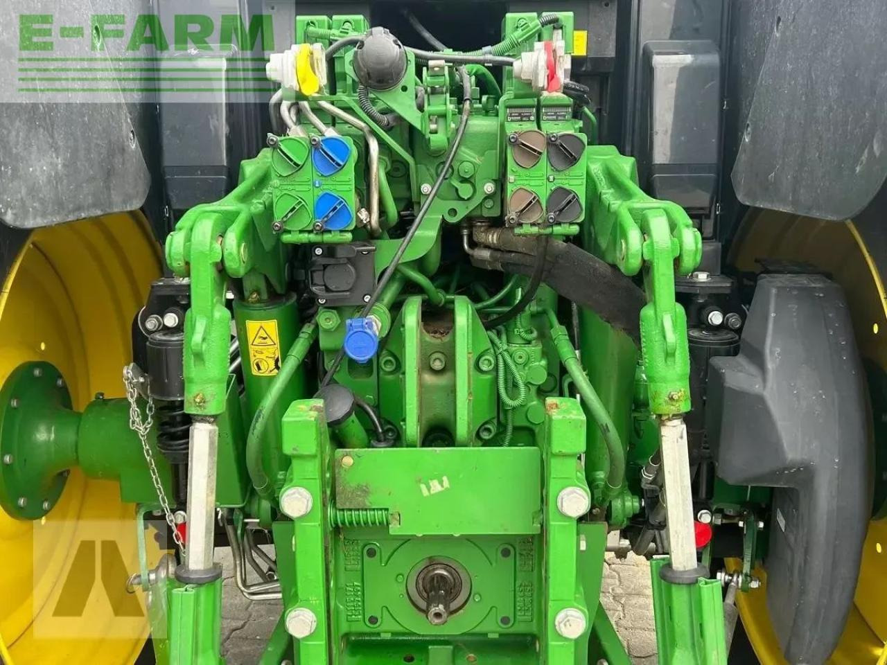 Farm tractor John Deere 6120m: picture 9 Farm tractor John Deere 6120m: picture 9