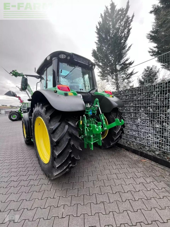 John Deere 6120m - Farm tractor: picture 5 John Deere 6120m - Farm tractor: picture 5