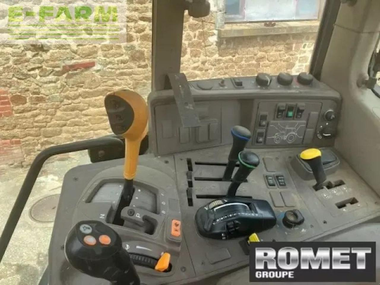 John Deere 6130m - Farm tractor: picture 5 John Deere 6130m - Farm tractor: picture 5