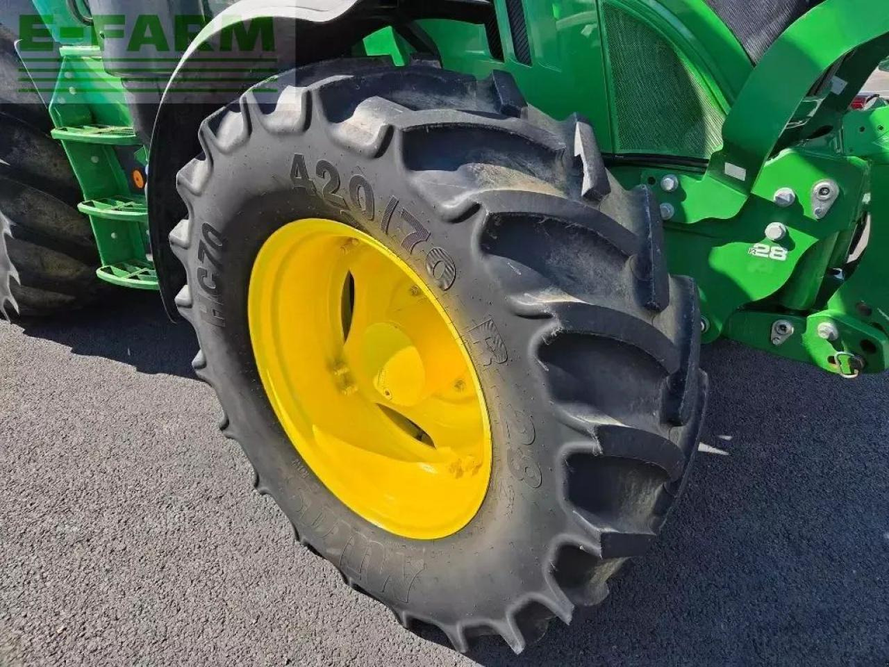 John Deere 6130r - Farm tractor: picture 4 John Deere 6130r - Farm tractor: picture 4